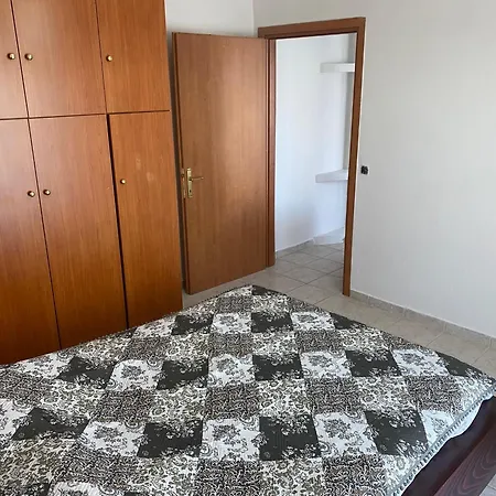 On The * Neo Epivates